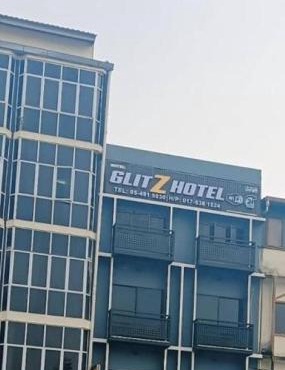 Glitz Hotel