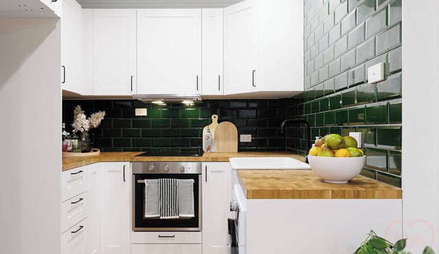 Gorgeous studio apartment next to Campbell shops in the heart of Inner North CBR