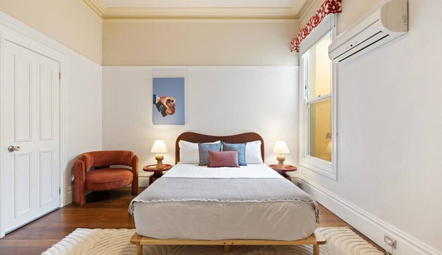 Grand Victorian Stay in the Heart of Glebe