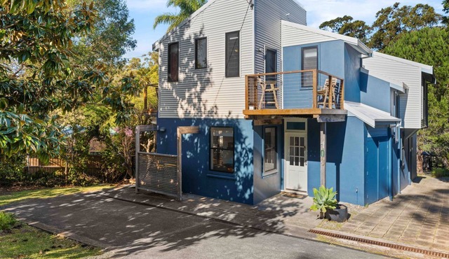 Greenfields Beach House & Studio