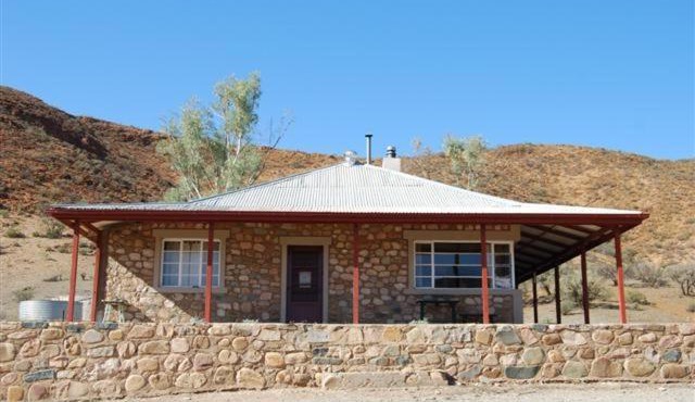 Grindells Hut - Vulkathunha-Gammon Ranges National Park