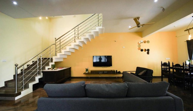 Gruham luxury service apartment