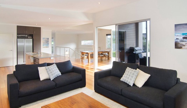 Grunters Beach House
