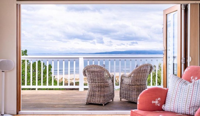 Hamptons Hideaway - Freycinet Holiday Houses