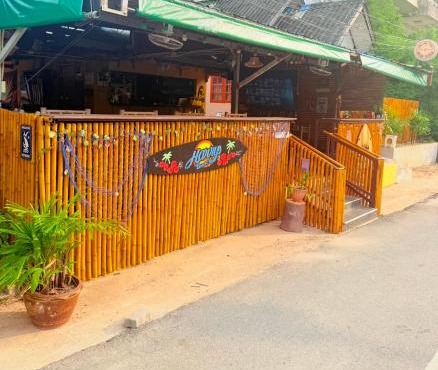 Harry's Beach Club in Rayong