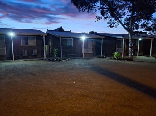 Hawker cabins