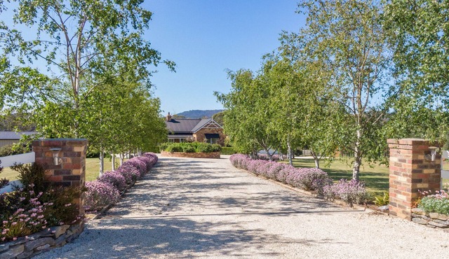 Hazelcreek Cottages