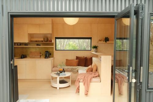 HeartStone Hill - Tiny House