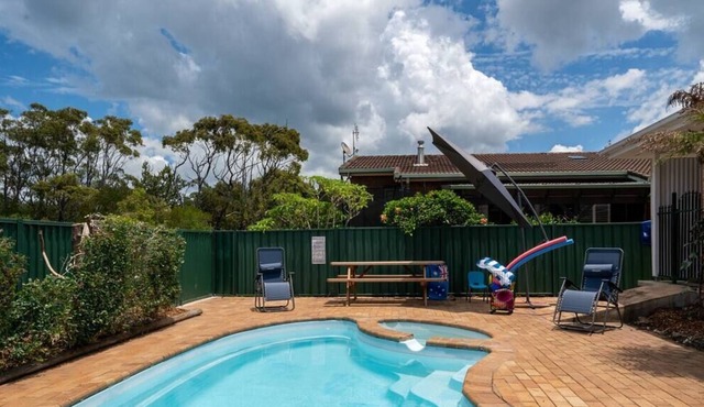 Heated Pool/ Pets Welcome/ EV Charger