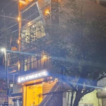 Hill Mountain Hotel in Khatima