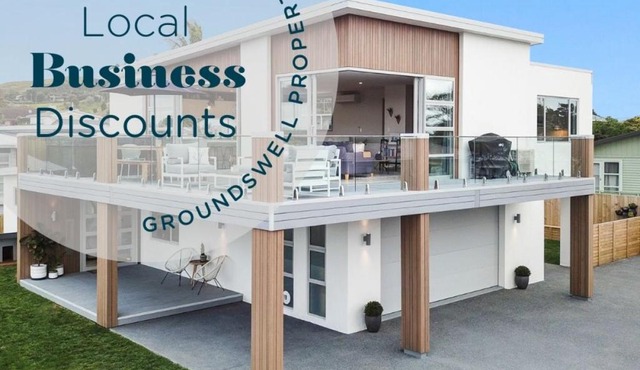 Hillside Haven House and Unit Spa Pool in Raglan