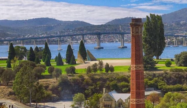 Hobart CBD Premium Apartment, 3 mins to waterfront