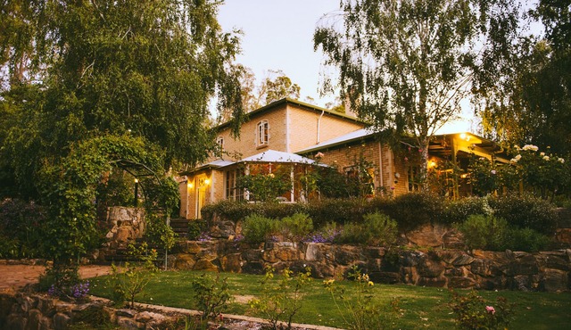Holberry House, the sweet music of peace