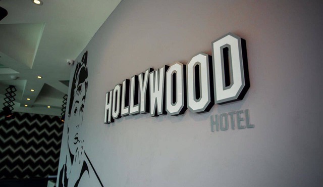 Hollywood Hotel