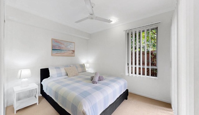 Homely Unit Next to North Lakes