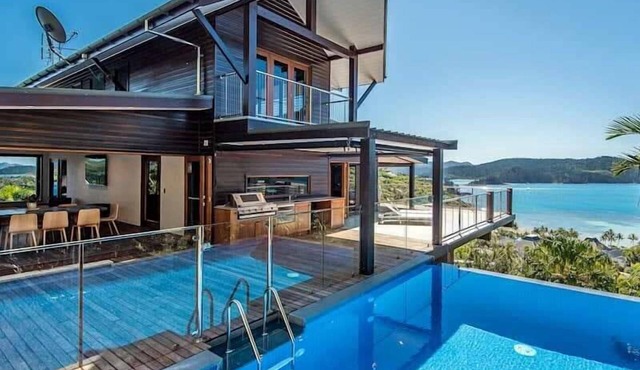 Horizons - Hamilton Island