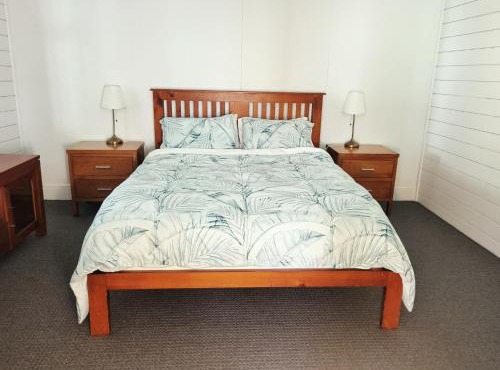 Horseshoe House - Gympie