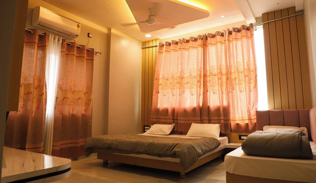 Hotel Bholenath in Khandwa