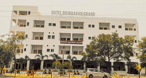 Hotel Brindavan Grand