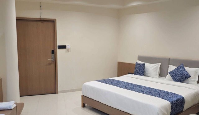 Hotel Centrum in Wadhwan
