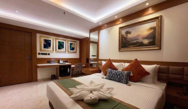 Hotel Green View in Berhampore
