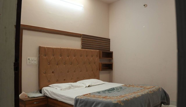 Hotel Hari sarovar