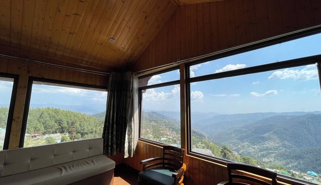Hotel Himalayan Escape