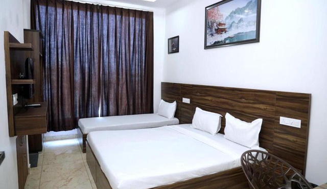 Hotel Homeland Inn