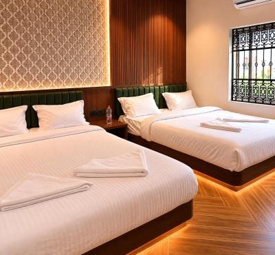 Hotel J VIN PALACE