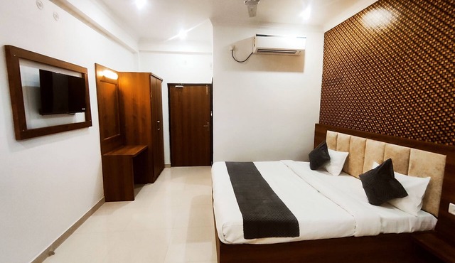 Hotel JVS Palace in Gorakhpur
