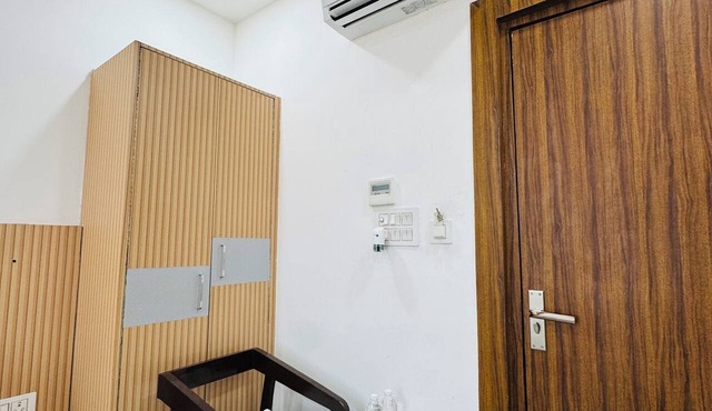 Hotel Krishna Continental in Prayagraj