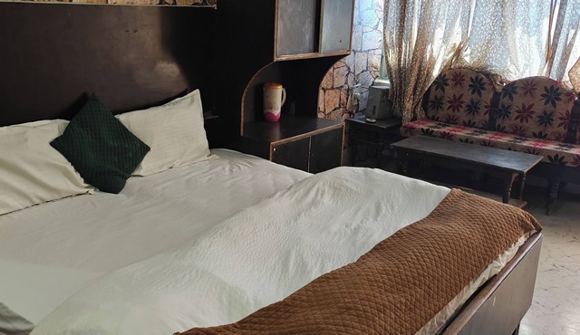 Hotel Manali