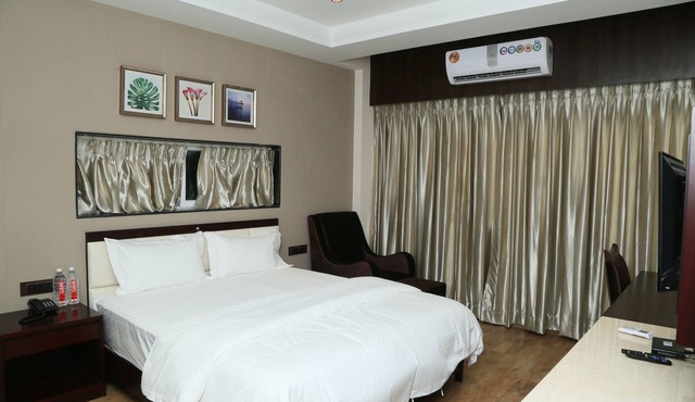 Hotel Ruturaj Regency