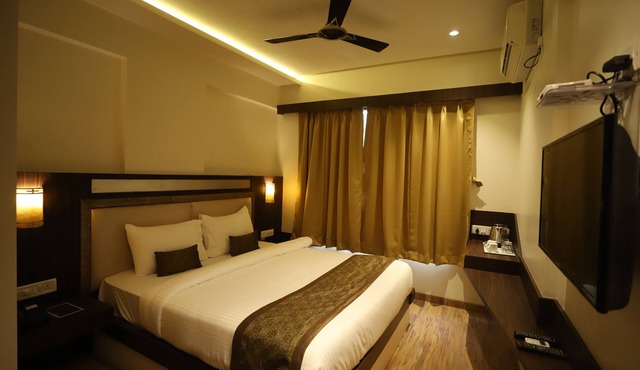 Hotel Seven Sky in Nashik