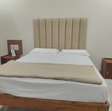 Hotel Sohan Boarding and Lodging