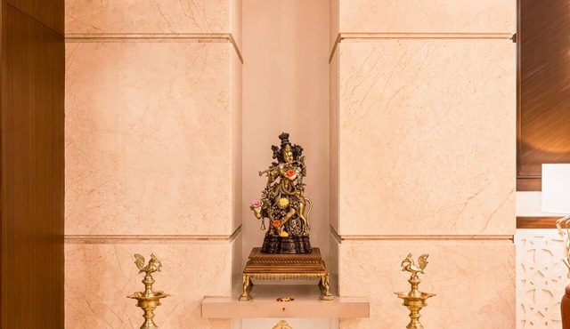 Hotel Turmeric