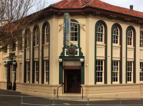 Hotel Warrnambool