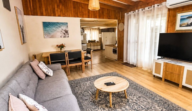 Husky Hangout by Book Jervis Bay - Close to everything - Pet Friendly