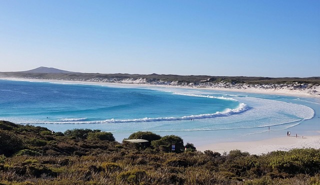 Ideal pet friendly spot between Cape Le Grand and Cape Arid National Parks