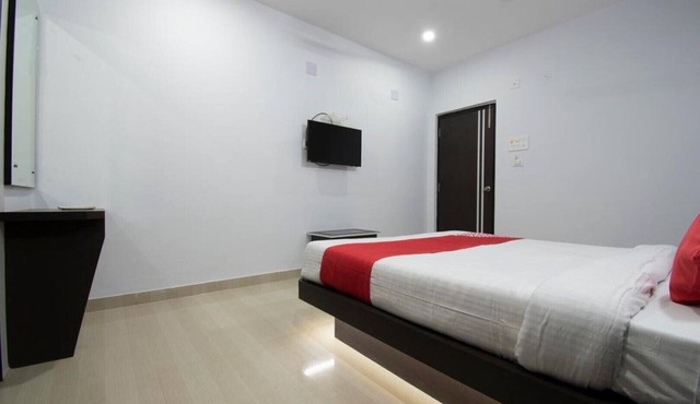 FAMILY ROOM 8-S G INTERNATIONAL