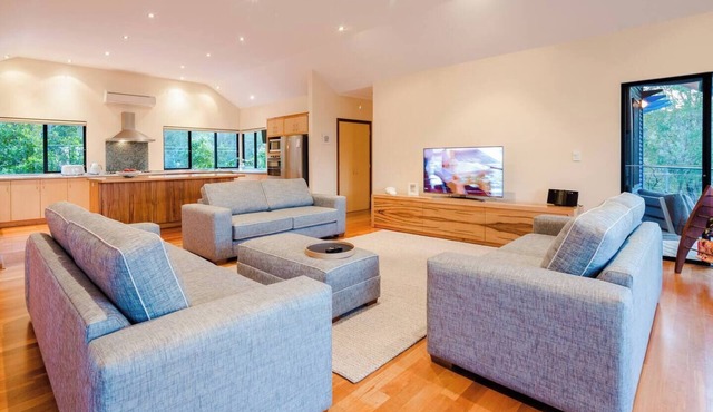 Innisfree Tranquil Stilted Retreat Near Yallingup
