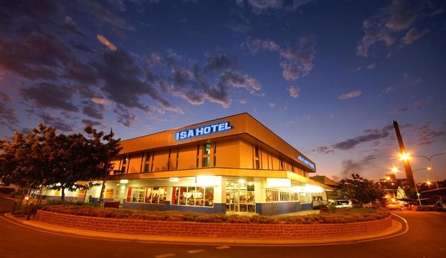 Isa Hotel