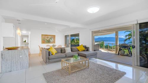 Island Point Villa 1 Port Douglas