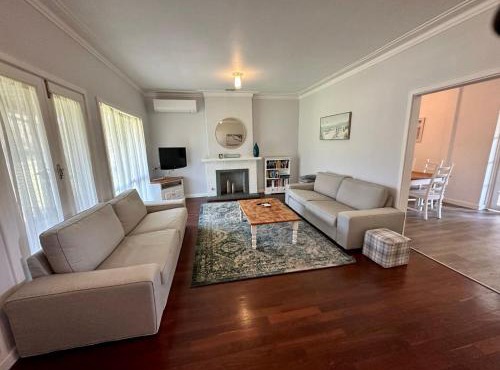 Jacaranda Cottage
