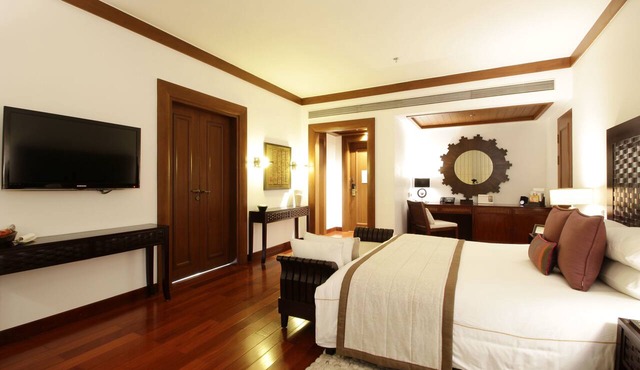 Jaypee Greens Golf & Spa Resort
