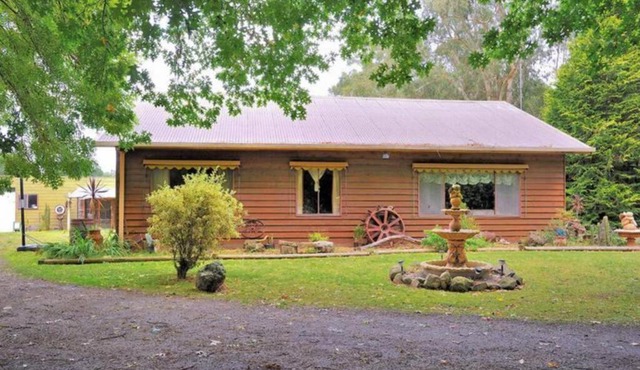 Jindi Hills Retreat