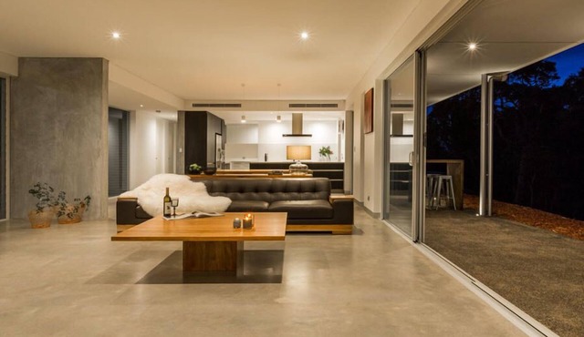 Js' Retreat - Flutes Estate, Margaret River - amazing architect designed!