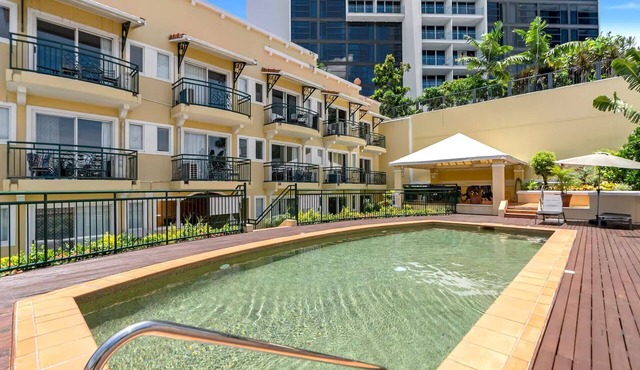 Juliette’s View | Boutique Stay Near Esplanade