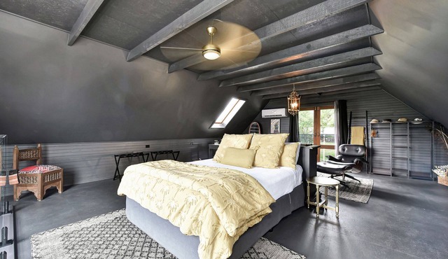 just listed Coal Point Loft with Views