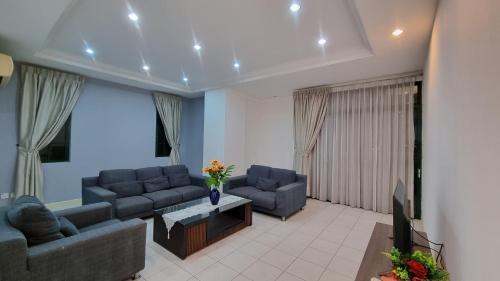 Kenyalang Emerald Riverine Resort Homestay in Kuching